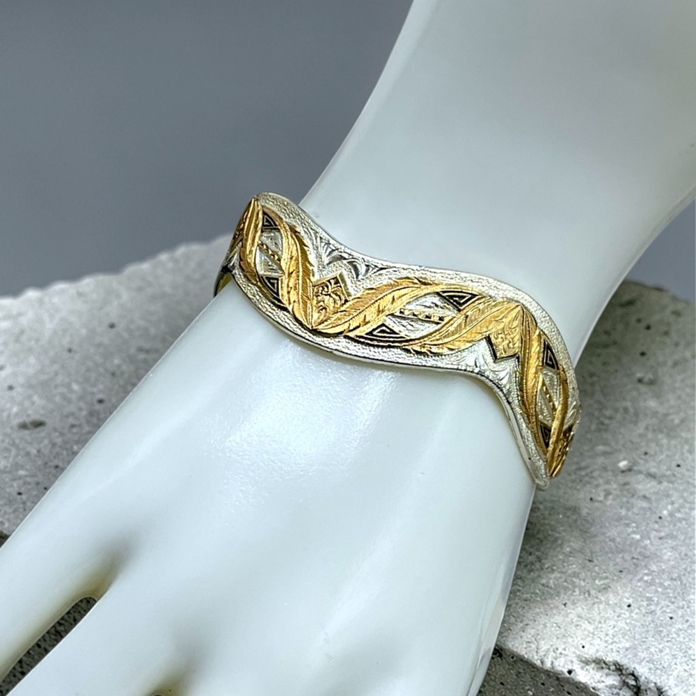 🌺Montana Silversmiths Cuff Bracelet - Picture 7 of 14